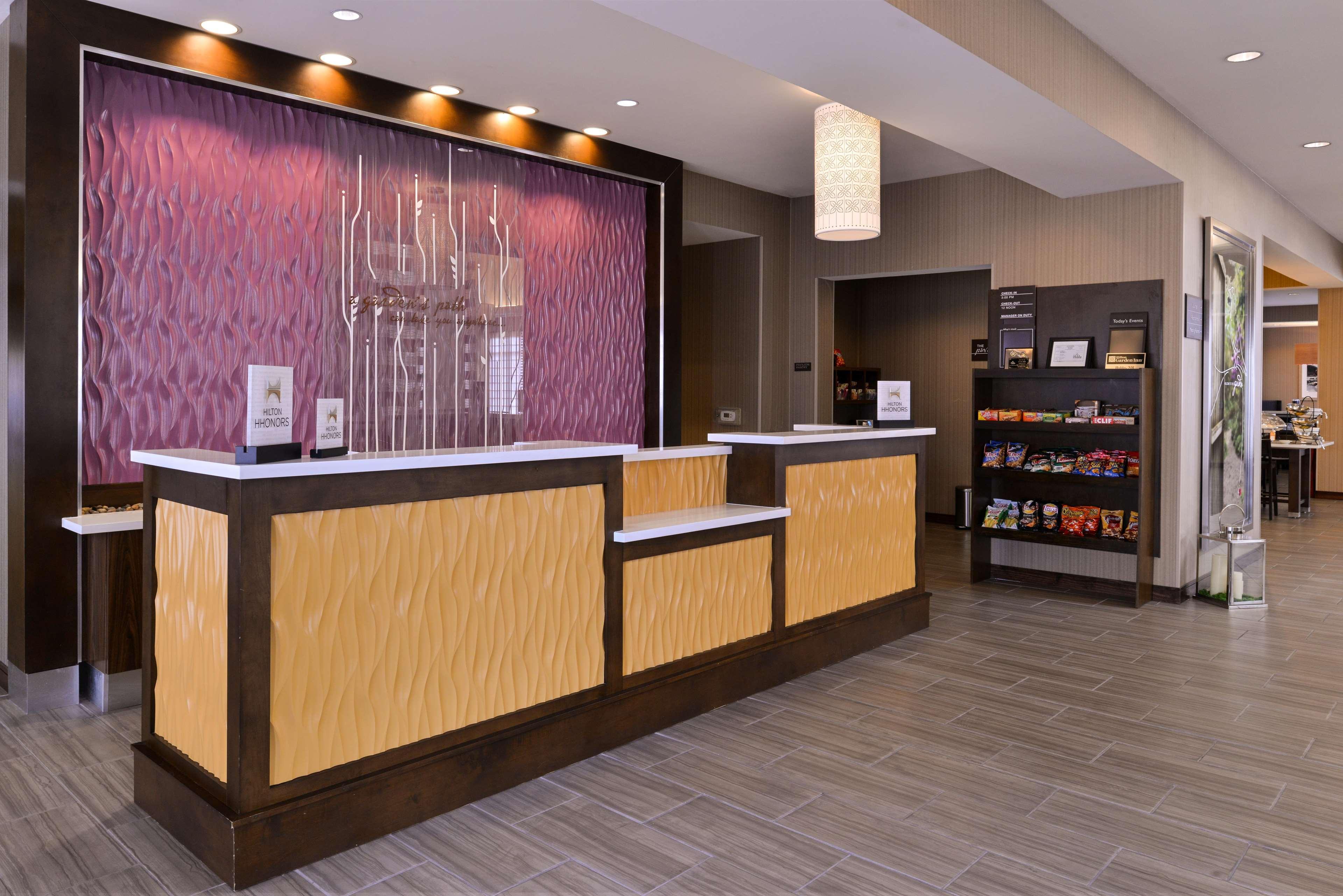 Hilton Garden 3*