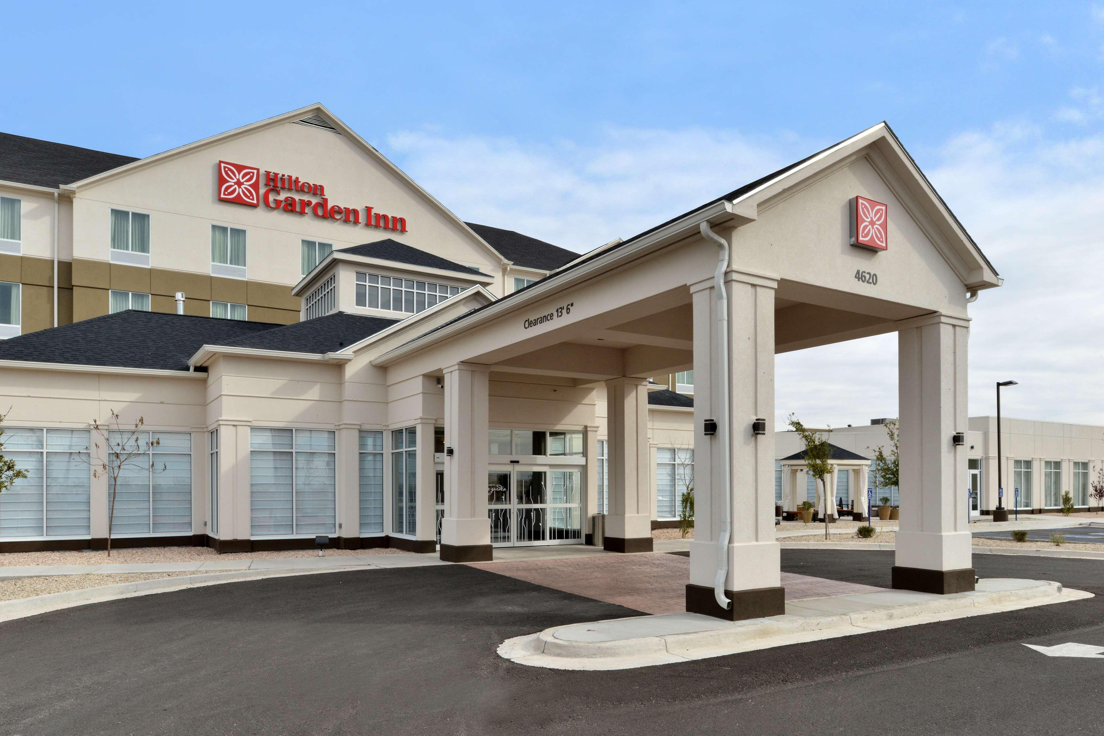 Hilton Garden Hotel 3*