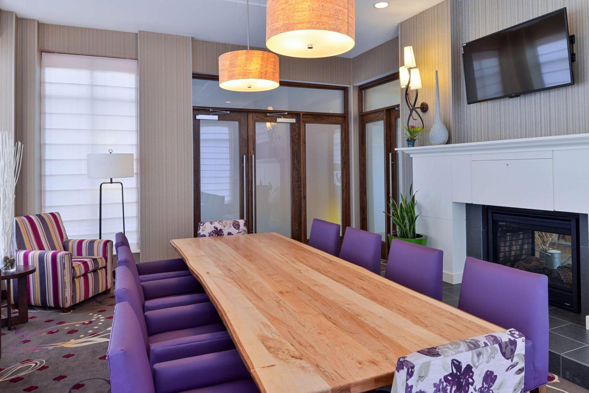 Hotel Hilton Garden 3*