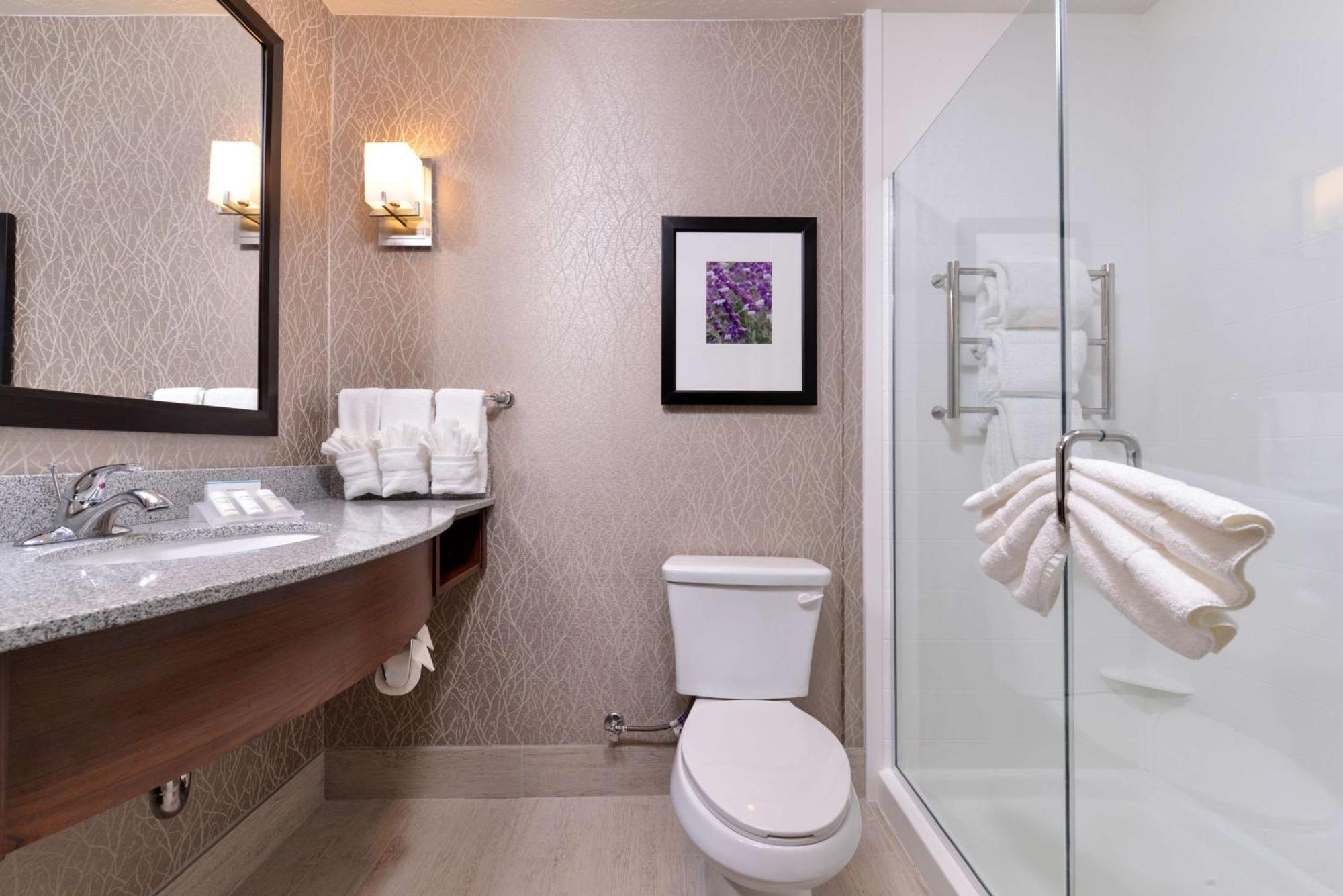 Hilton Garden 3*